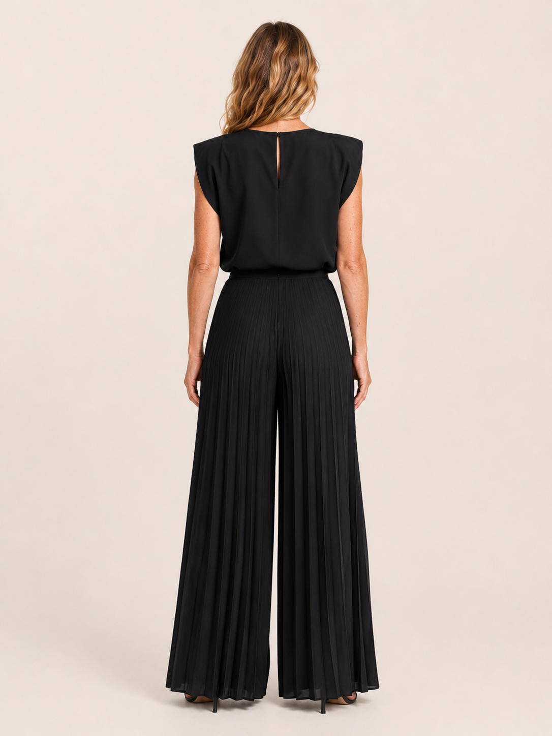 Amabel | Women's Structured Top and Pleated Wide Leg Pants Set