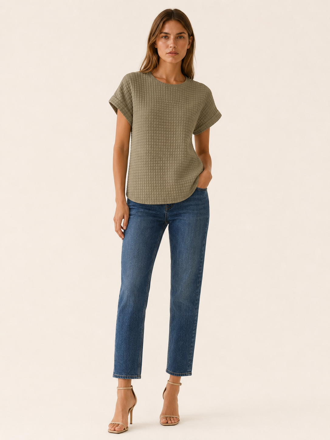 Halia | Women's Quilted Short Sleeve Round Neck T-Shirt