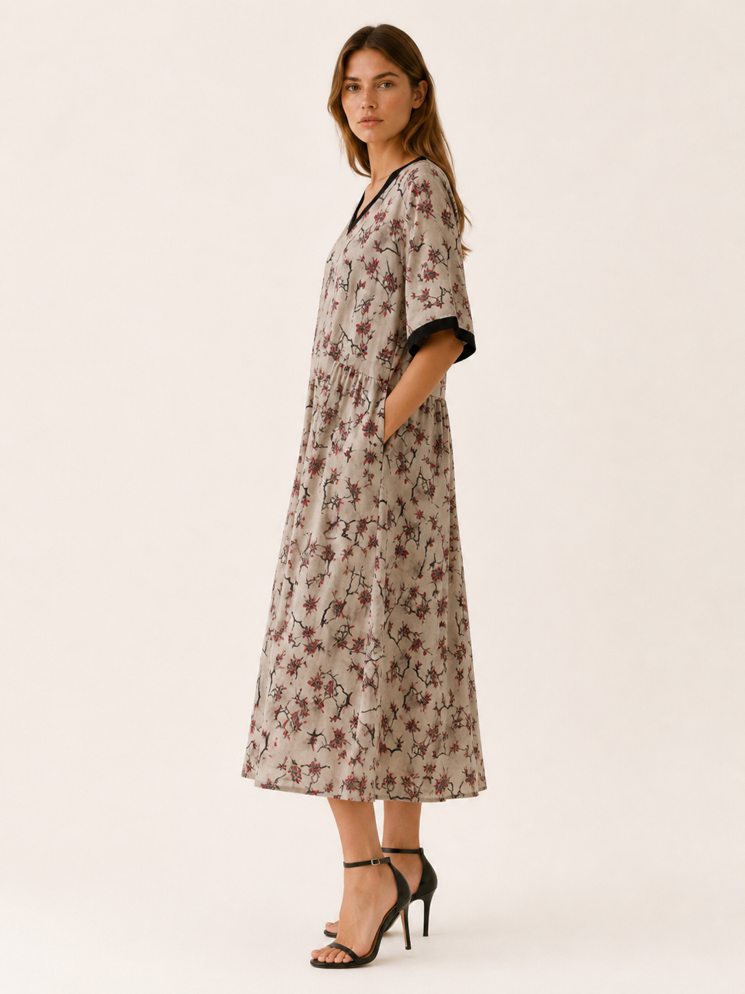 Isabeau | Linen Midi Dress with V Neck Print