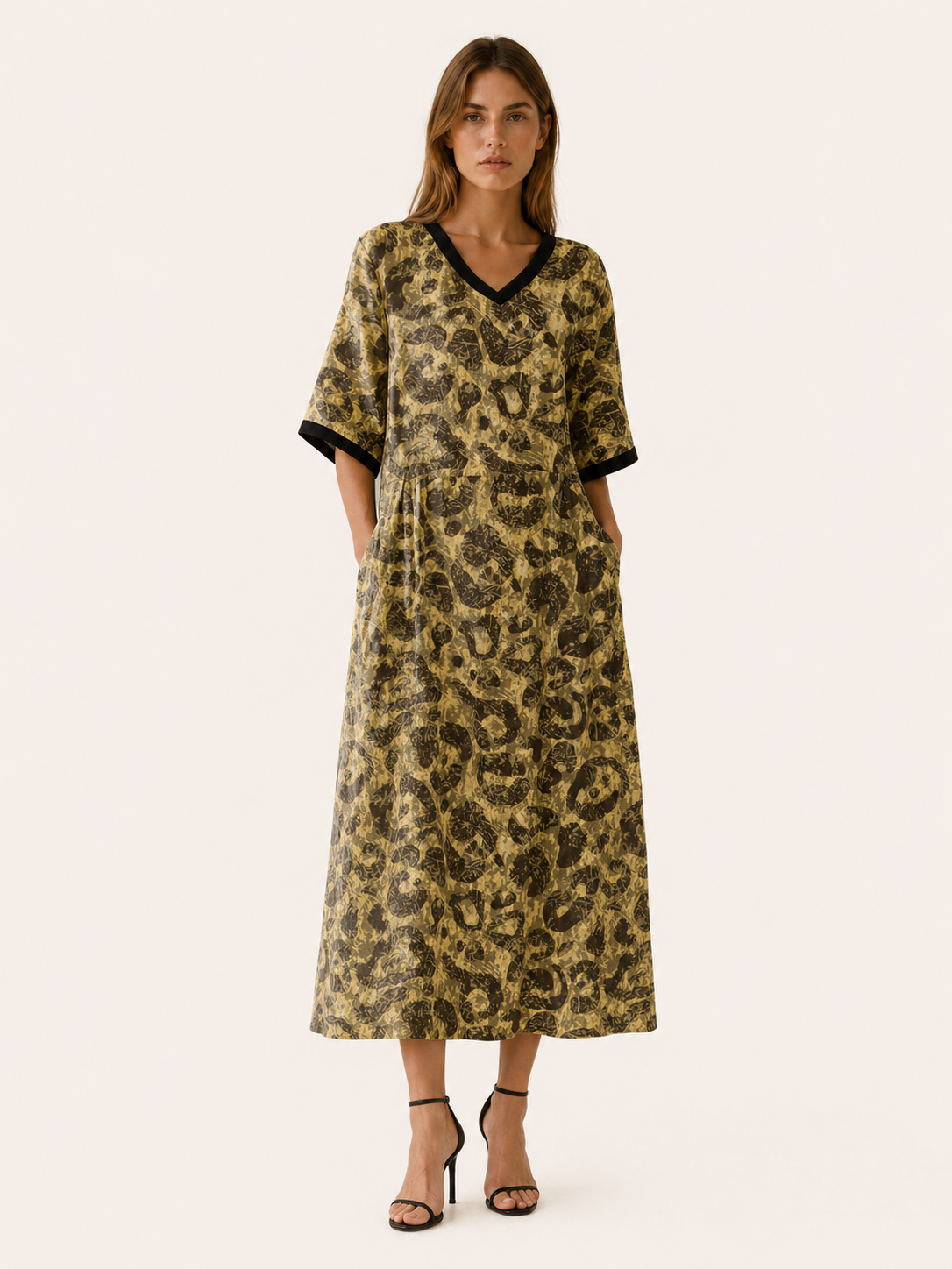 Isabeau | Linen Midi Dress with V Neck Print