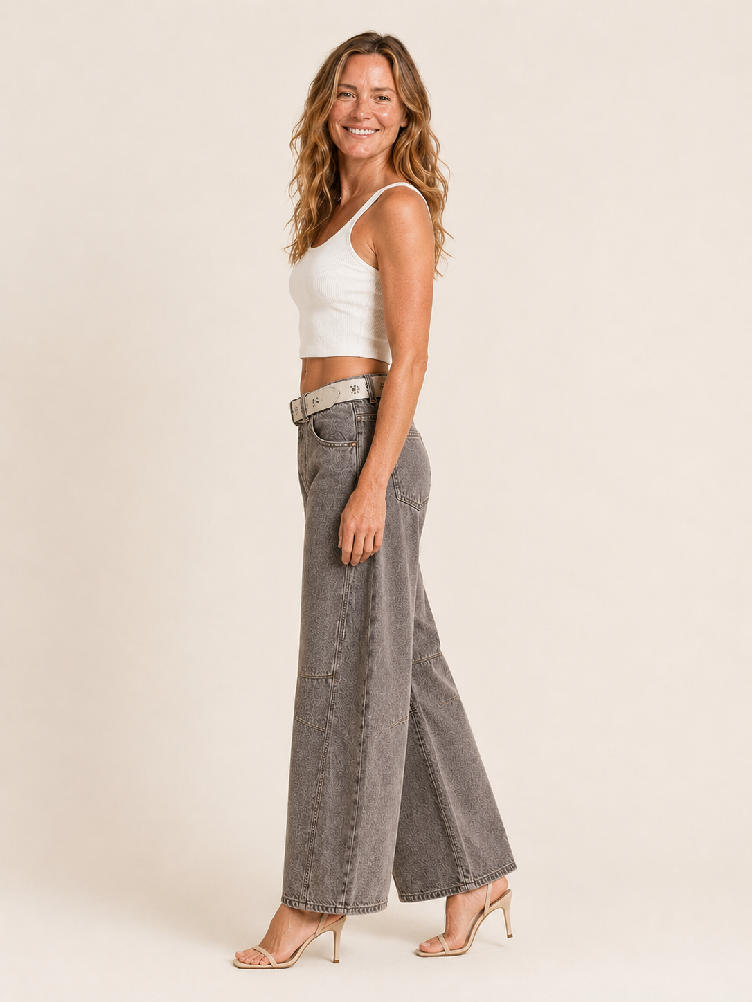 Leilanie | Women's Relaxed Barrel Leg Jeans
