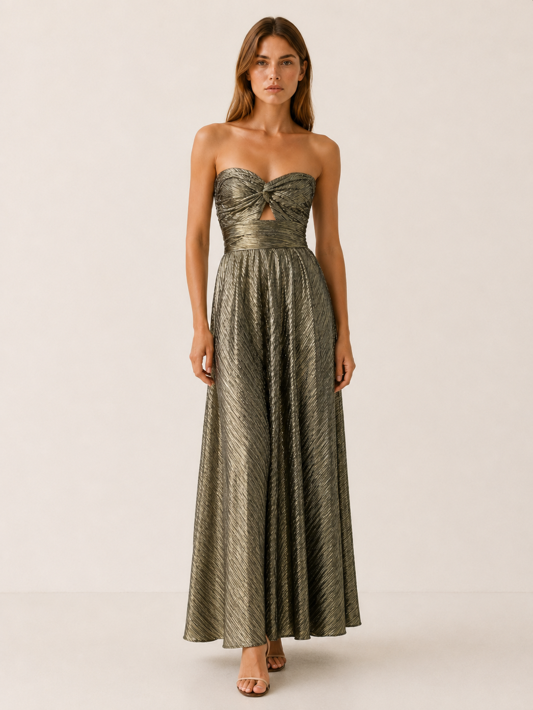 Linnea | Strapless Maxi Dress with Pleated Design