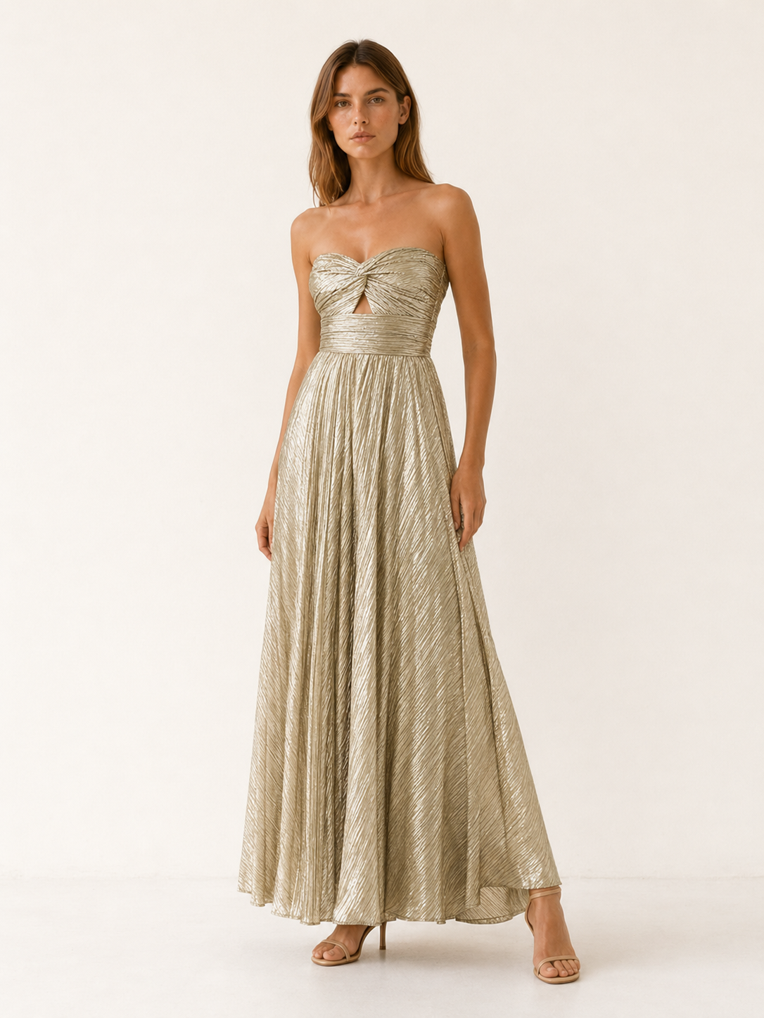 Linnea | Strapless Maxi Dress with Pleated Design
