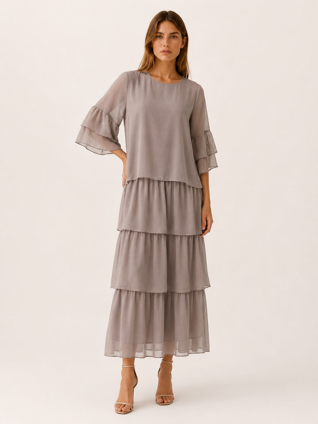 Oona | Tiered Maxi Dress with Round Neck