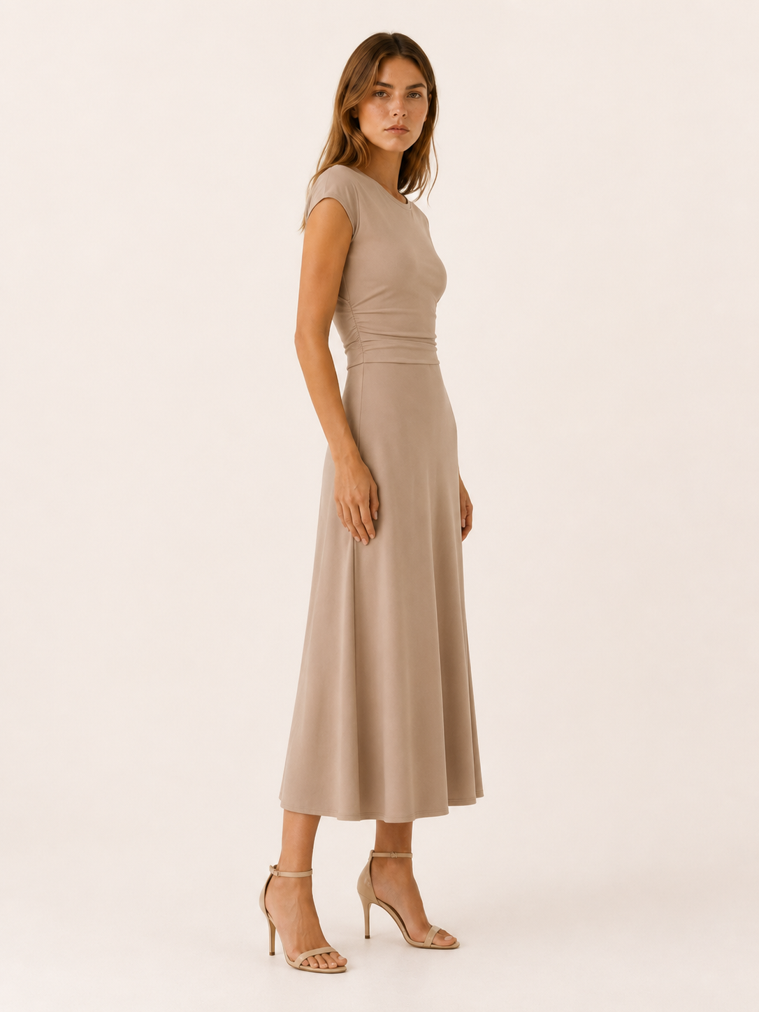 Ravelle | Midi Dress with Cap Sleeves and High Waist