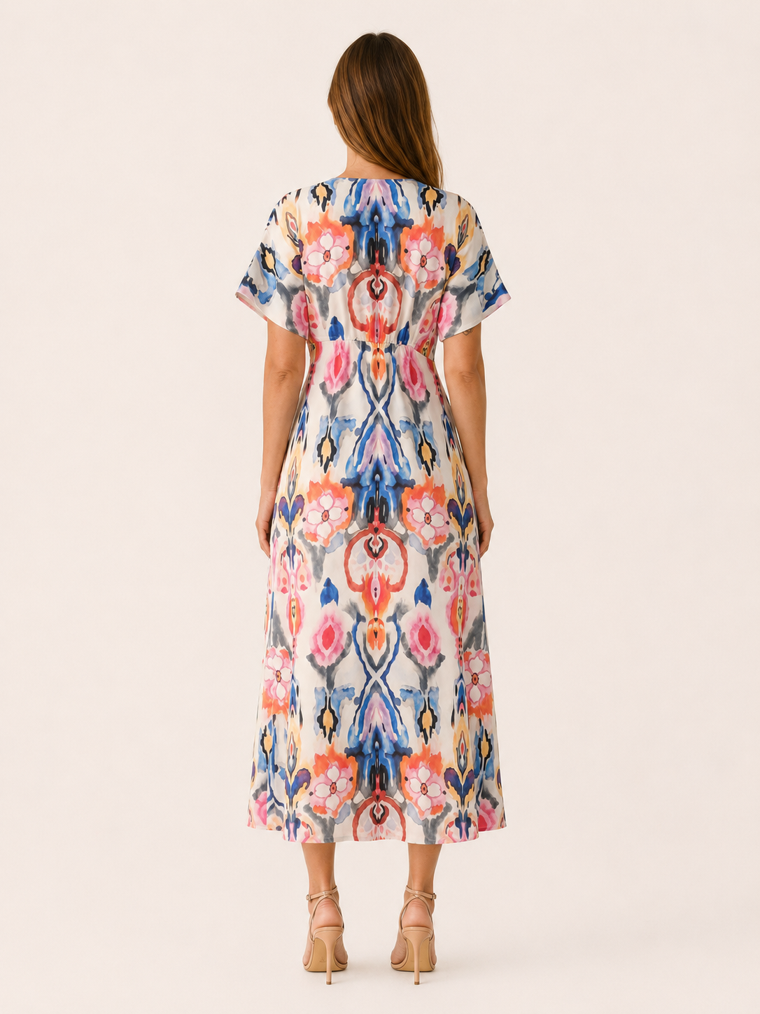 Ravlyn | Satin Maxi Dress with V Neck Abstract Print