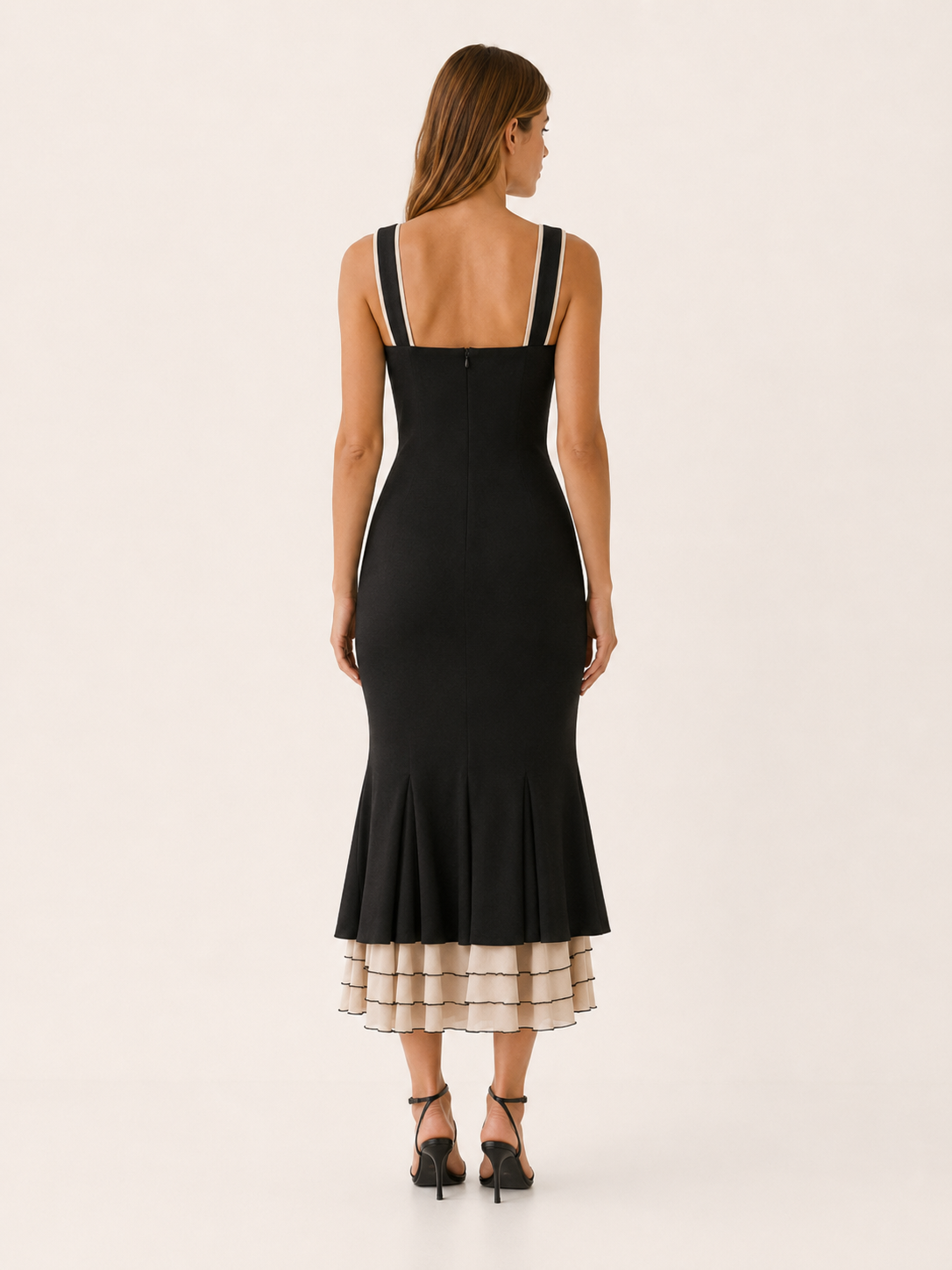Runa | Sweetheart Neck Maxi Dress with Trumpet Hem