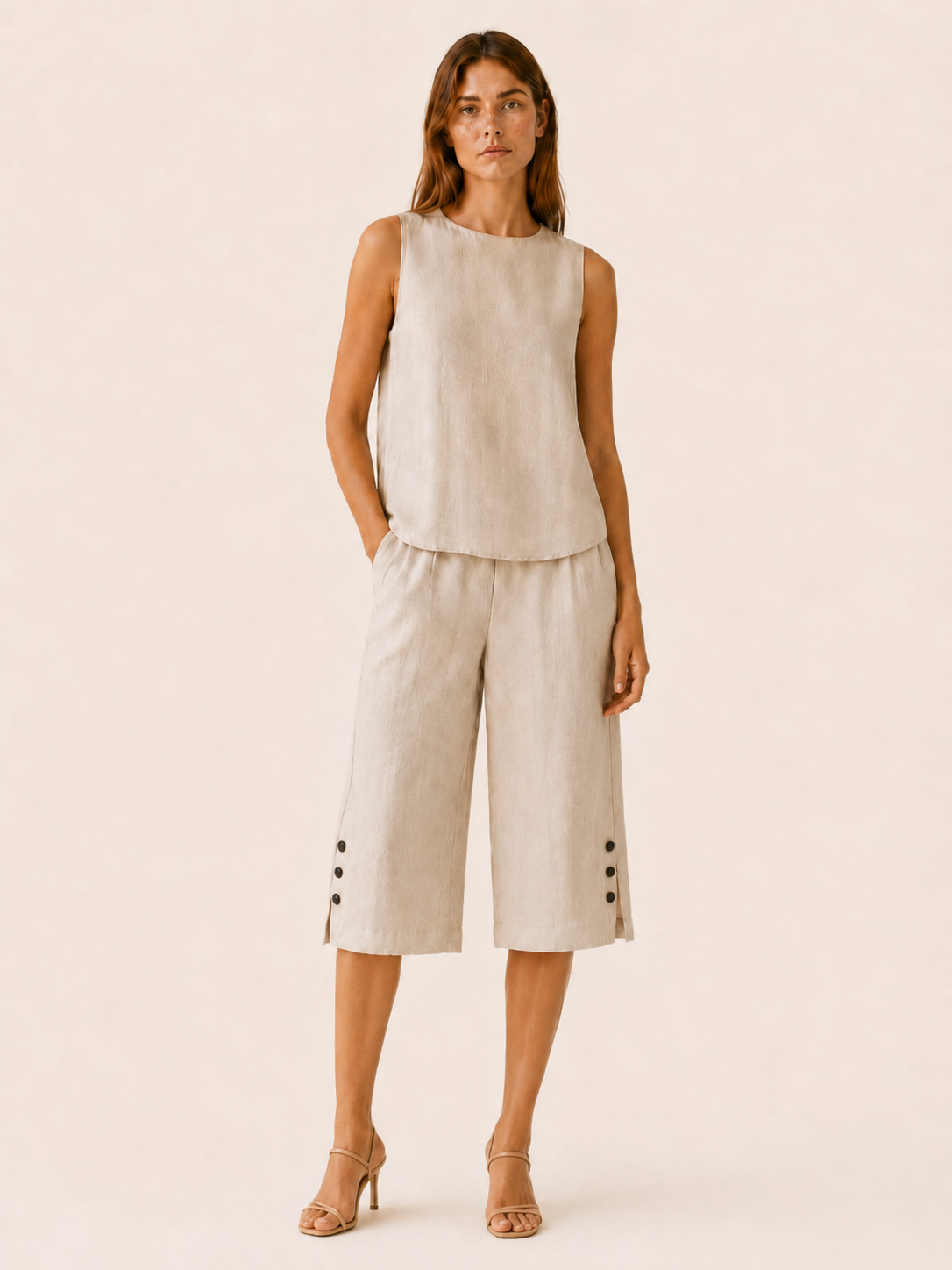 Tavienne | Women's Cropped Elastic Waist Pants