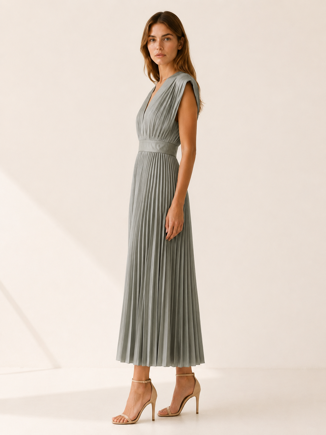 Zosia | Pleated Midi Dress with V Neck